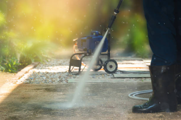Best Pool Deck Cleaning  in Coral Hills, MD